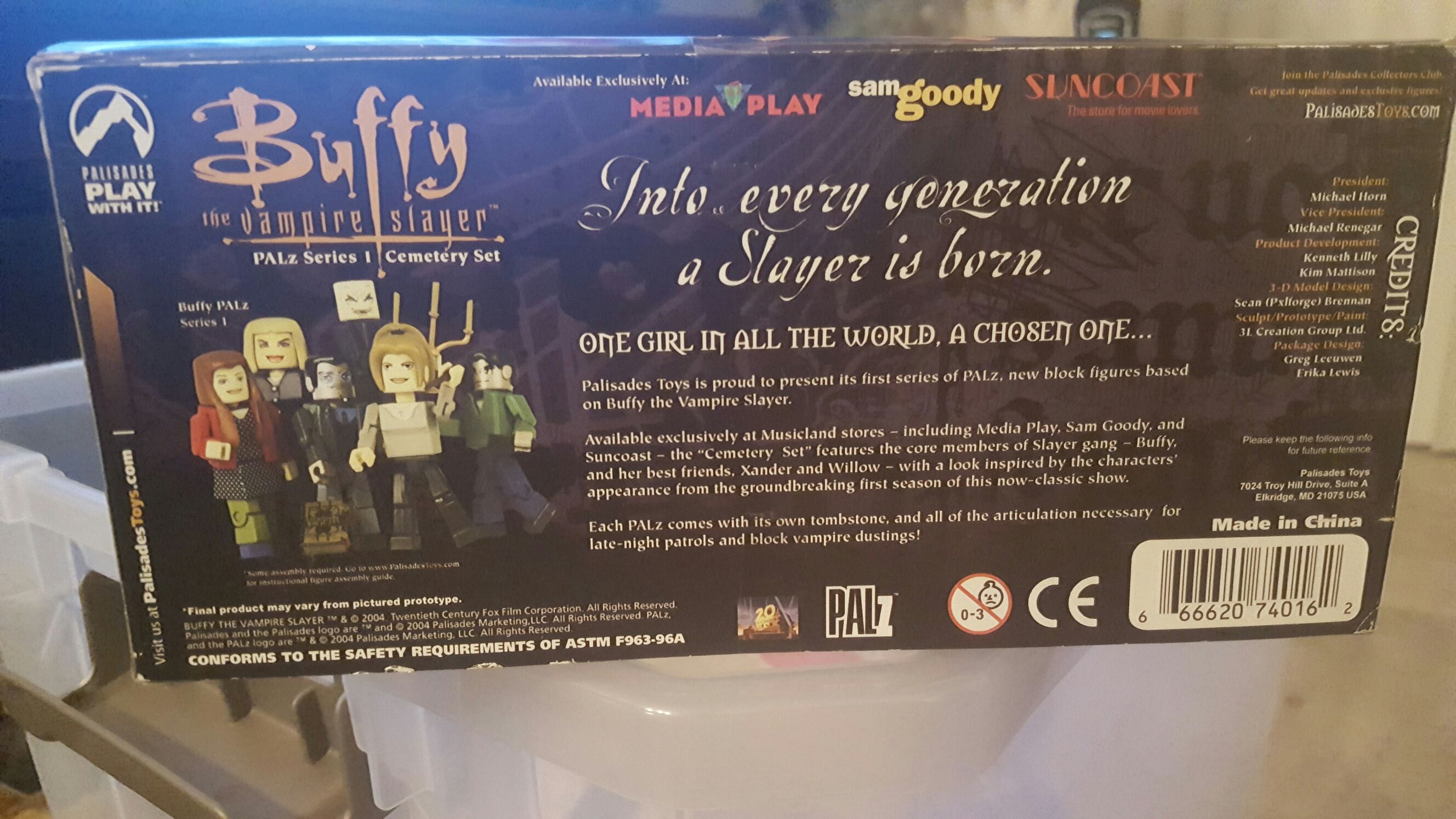 Buffy the Vampire Slayer PALz Cemetery Set - Palisades Toys (Buffy The Vampire Slayer) action figure collectible [Barcode 666620740162] - Main Image 2