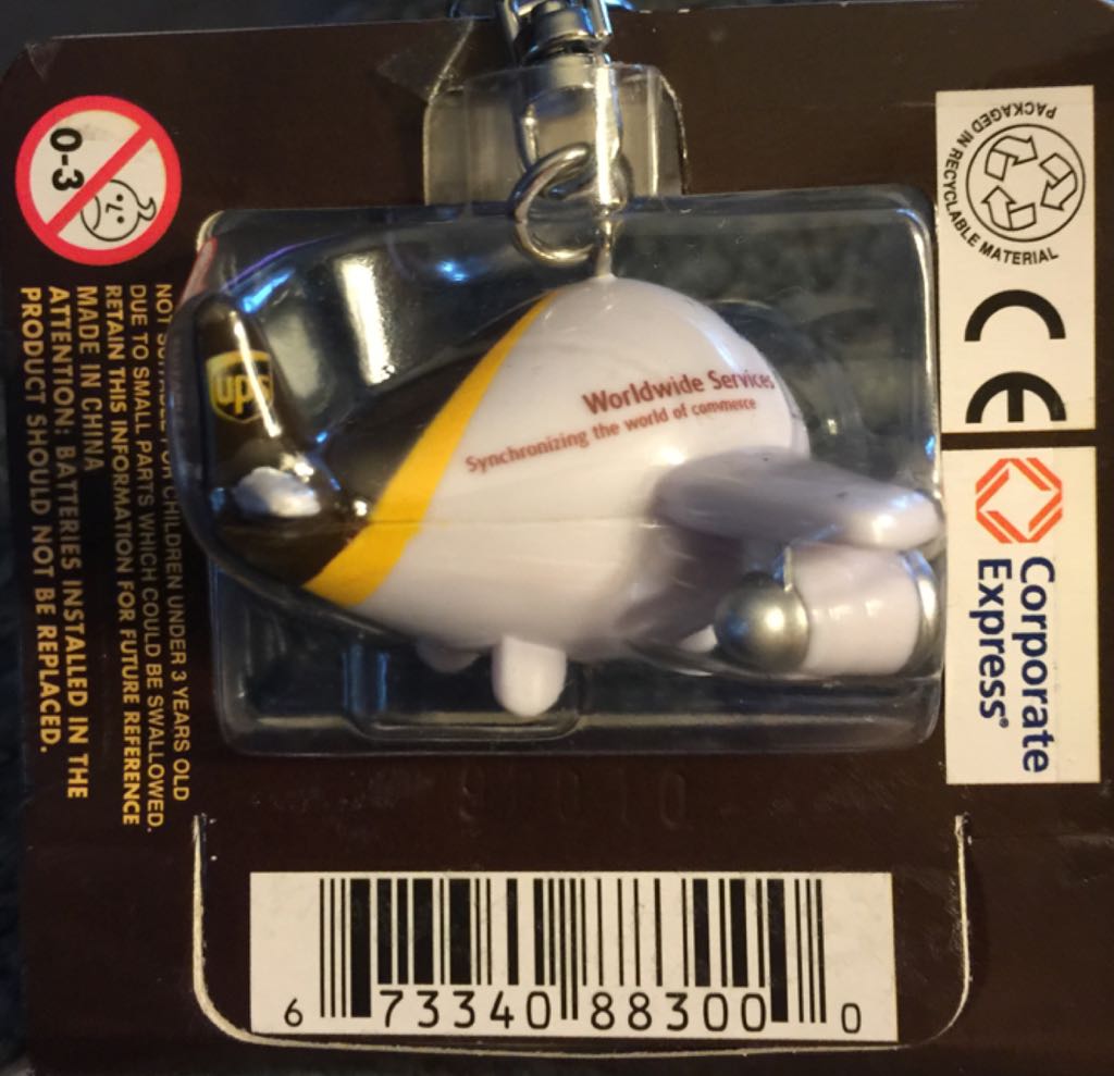 Keychains - Airplanes - Daron Worldwide Trading, INC (UPS Air Carrier) action figure collectible [Barcode 673340883000] - Main Image 2