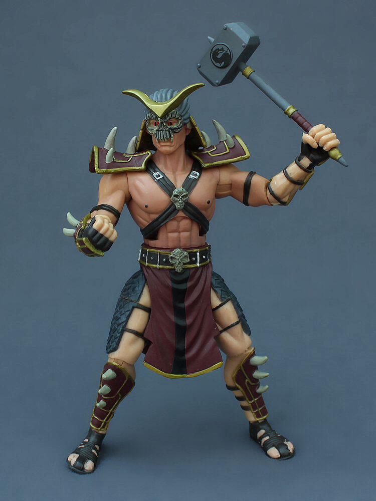 Mortal Kombat Deluxe Shao Kahn  - Jazwares Inc. (Mortal Kombat) action figure collectible [Barcode 681326132813] - Main Image 2