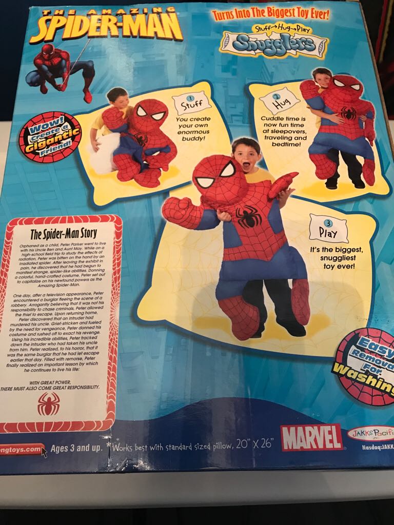 Spiderman Snugglers  action figure collectible [Barcode 687203368511] - Main Image 2
