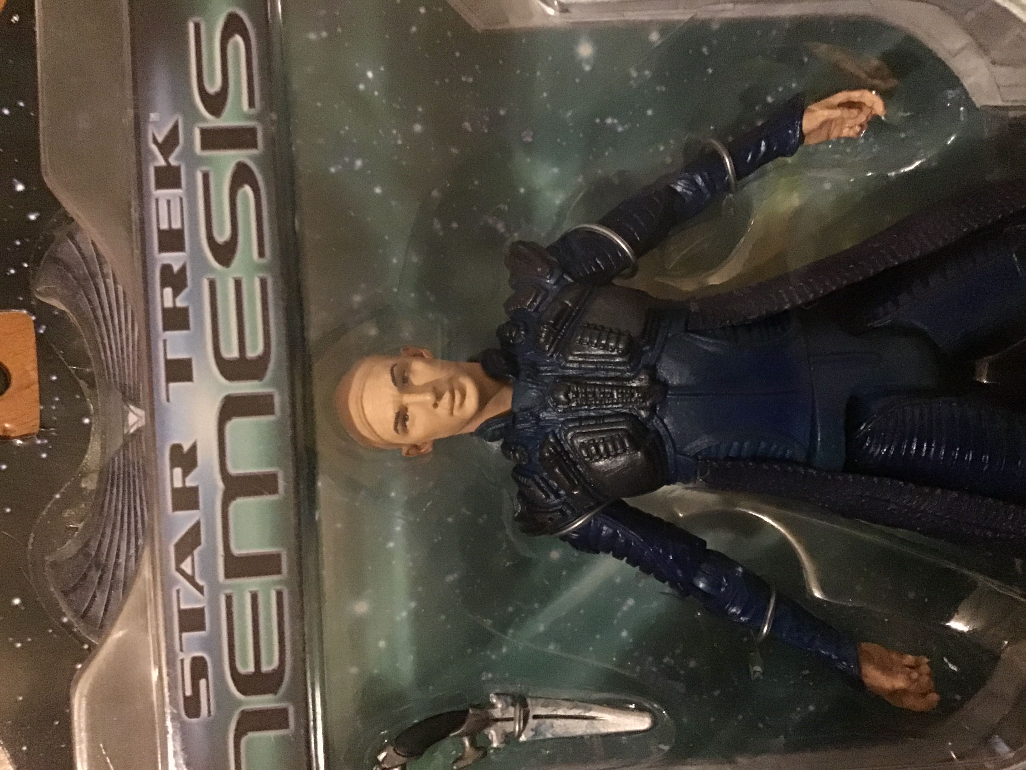 N- Shinzon - Star Trek: Nemesis - Art Asylum (Star Trek Nemesis) action figure collectible [Barcode 687203856049] - Main Image 2