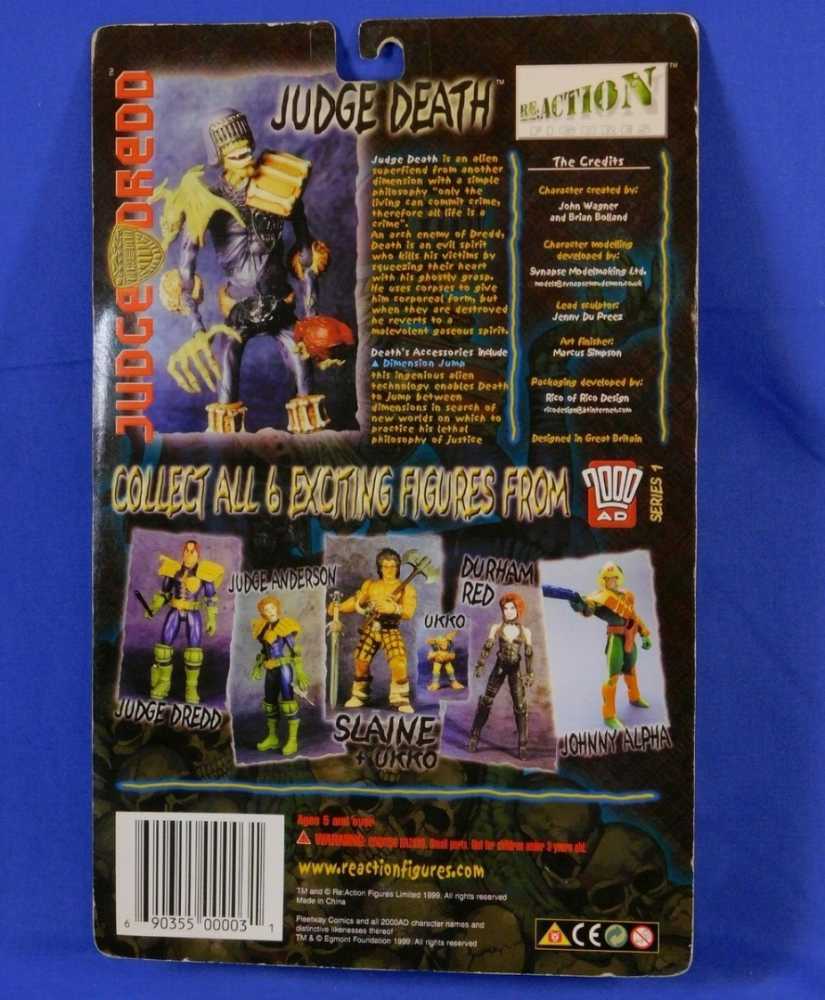 Re:Action 2000 AD Collector Series Judge Death With Torn Out Human Heart  (JUDGE DREDD) action figure collectible [Barcode 690355000031] - Main Image 3