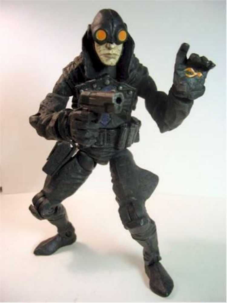 Lobster Johnson - Mezco (Hellboy Figures) action figure collectible [Barcode 696198160031] - Main Image 3