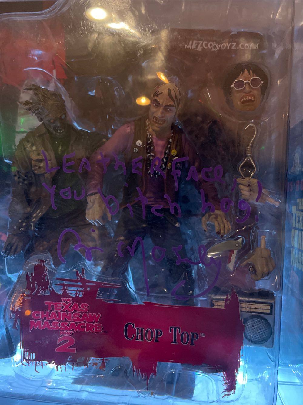 Chop Top - Mezco Toyz (The Texas Chainsaw Massacre) action figure collectible [Barcode 696198250046] - Main Image 3