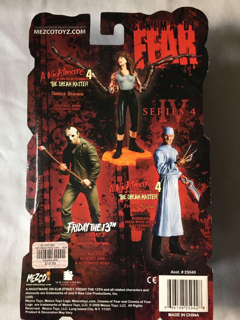 Freddy Krueger (Part 4) - Mezco (A Nightmare On Elm Street) action figure collectible [Barcode 696198250428] - Main Image 2