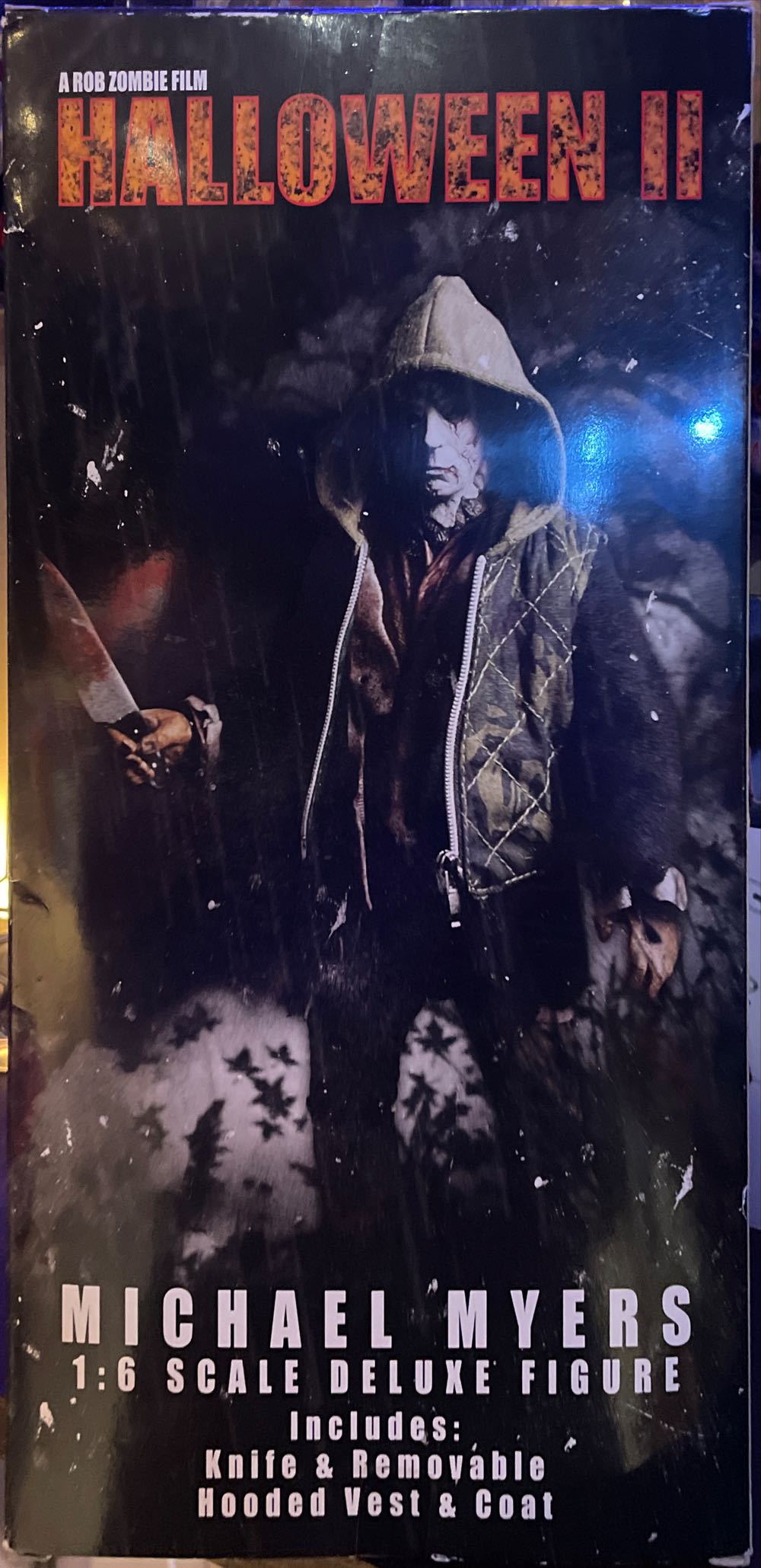 1:6 Rz Halloween II Michael Myers - MezcoToyz (Rob Zombie’s Halloween) action figure collectible [Barcode 696198450125] - Main Image 2