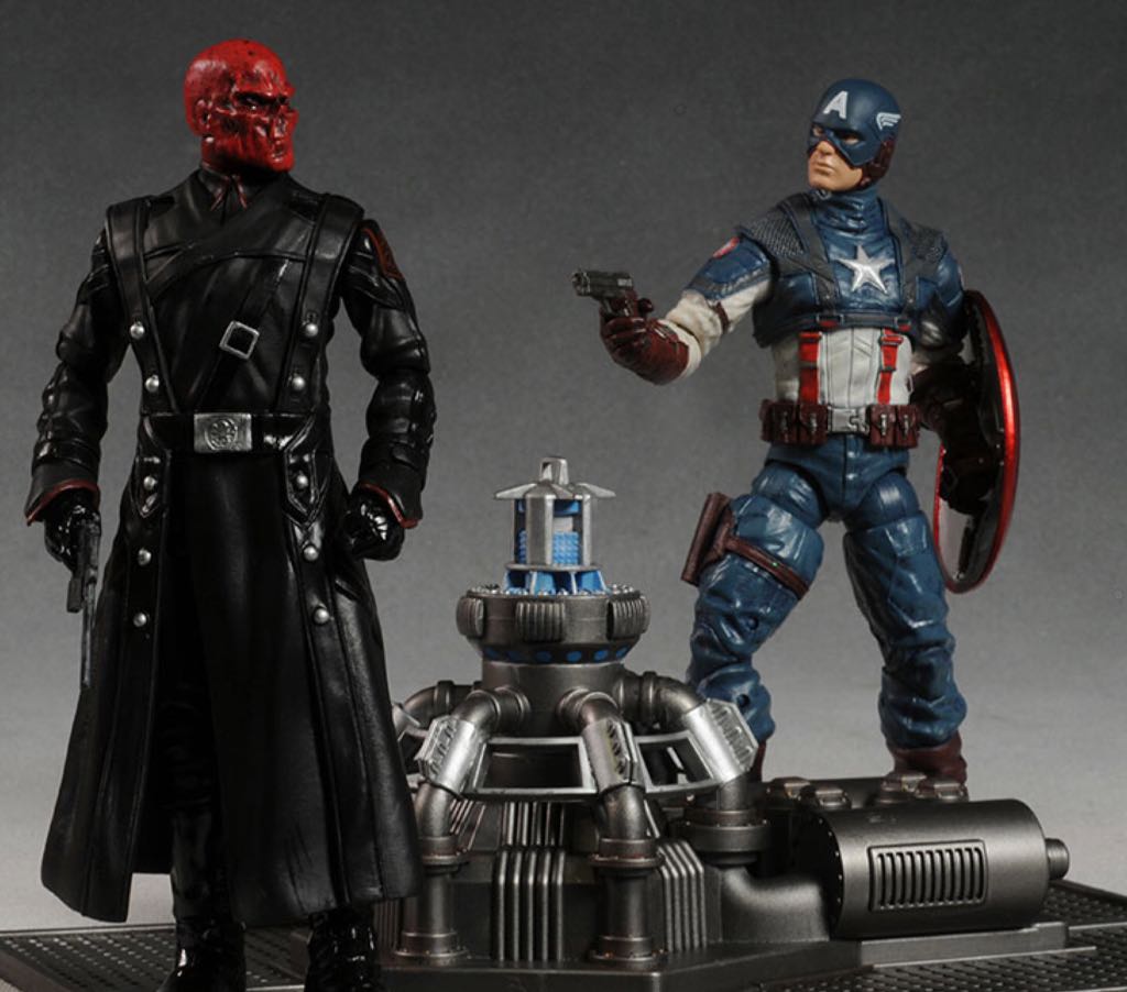 Red Skull - Diamond Select Toys (Marvel Select) action figure collectible [Barcode 699122810866] - Main Image 2