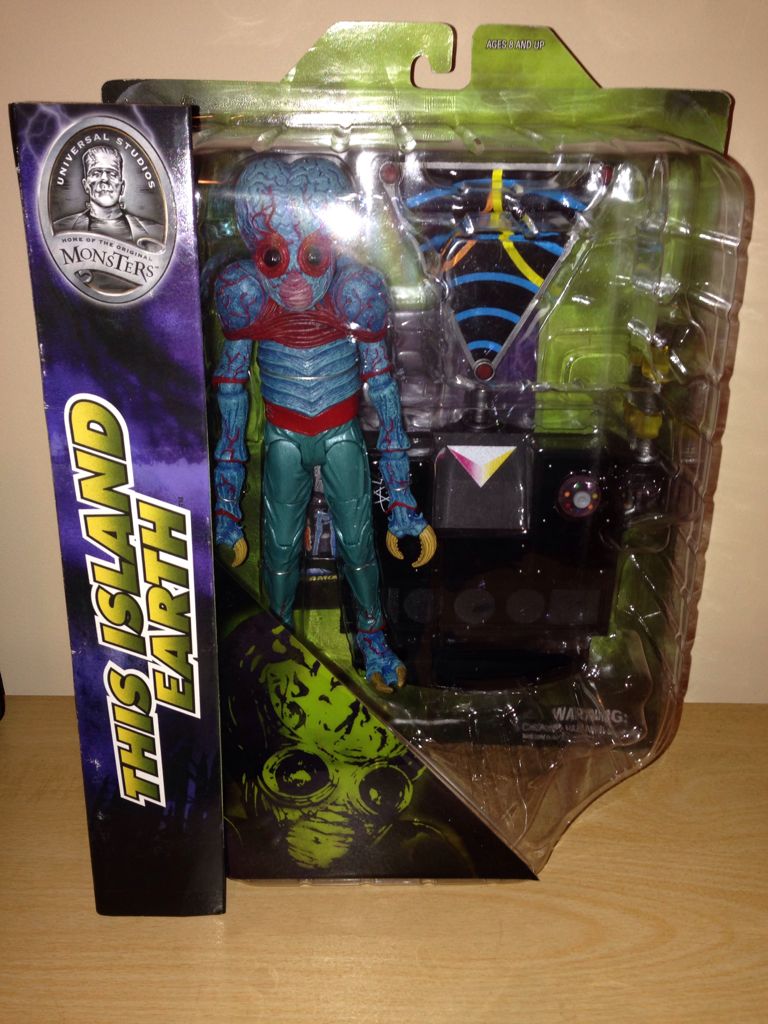 Iron Man 3: Hydro Shock Iron Man Figure MIB