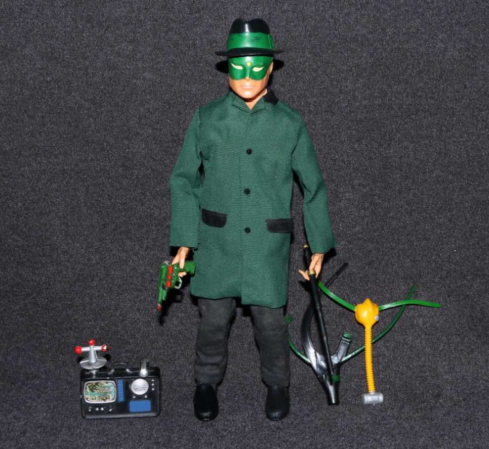 Captain Action: Green Hornet Uniform - Playing Mantis action figure collectible [Barcode 699788100073] - Main Image 2