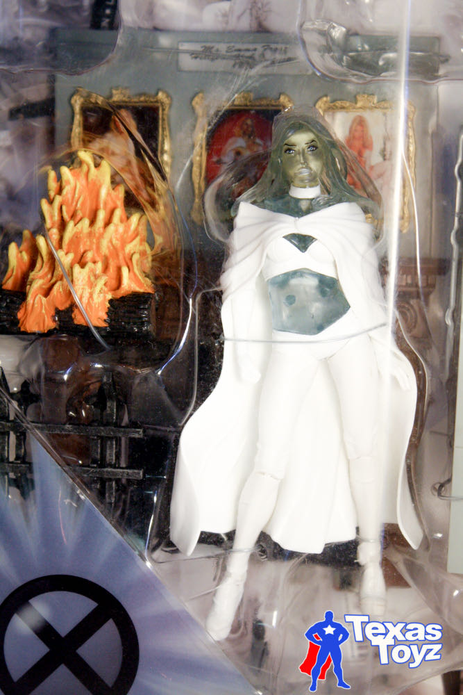 Emma Frost - Diamond Select Toys (Marvel Select X-Men Series) action figure collectible [Barcode 699788108208] - Main Image 4