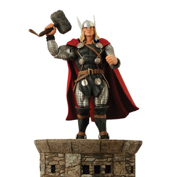 Marvel Thor - Diamond Select Toys (Comics & Superheroes) action figure collectible [Barcode 699788108222] - Main Image 2