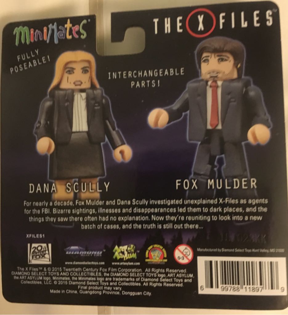 The X-Files - Art Asylum (Tv Series) action figure collectible [Barcode 699788118979] - Main Image 2