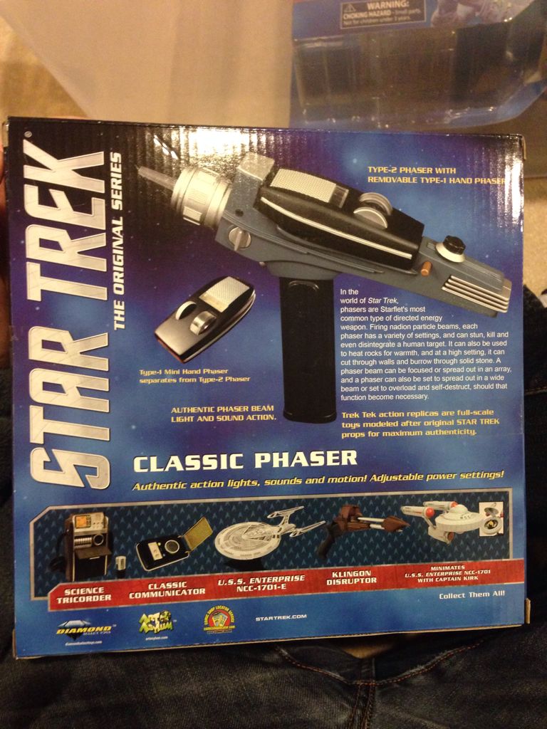 Star Trek Phaser Pistol - Diamond Select Toys (Classic Star Trek) action figure collectible [Barcode 699788152430] - Main Image 2