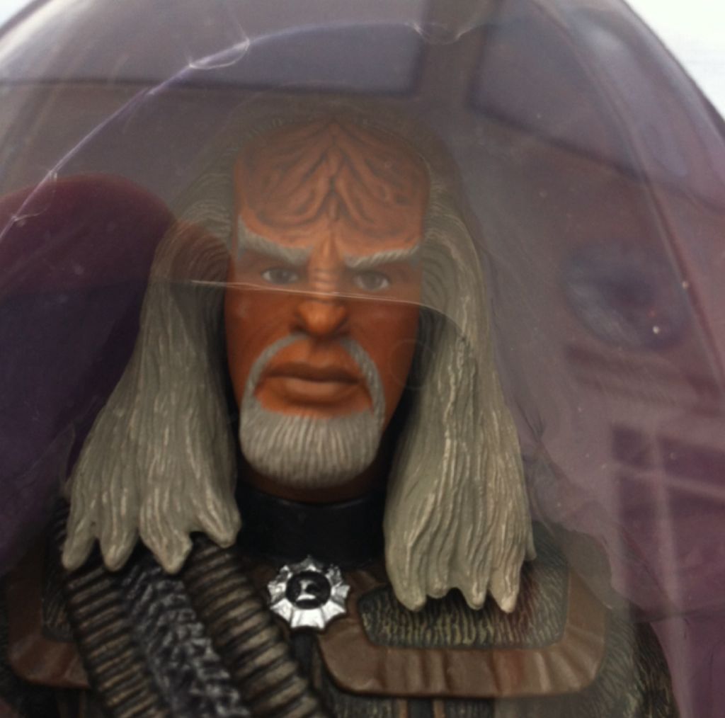 Governor Worf - Diamond Select (Star Trek) (Star Trek - The Next Generation) action figure collectible [Barcode 699788175125] - Main Image 2