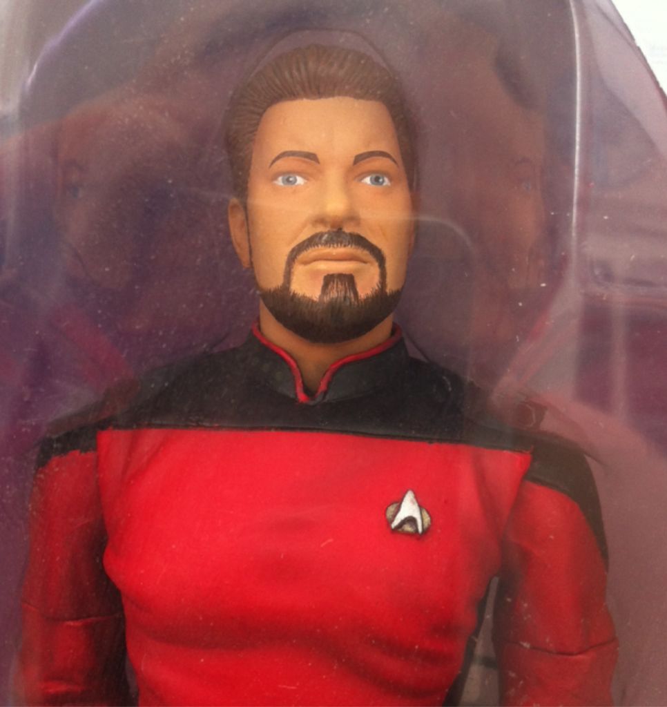 Commander William Riker - Star Trek: The Next Generation - Diamond Select (Star Trek) (Star Trek - The Next Generation) action figure collectible [Barcode 699788175149] - Main Image 2
