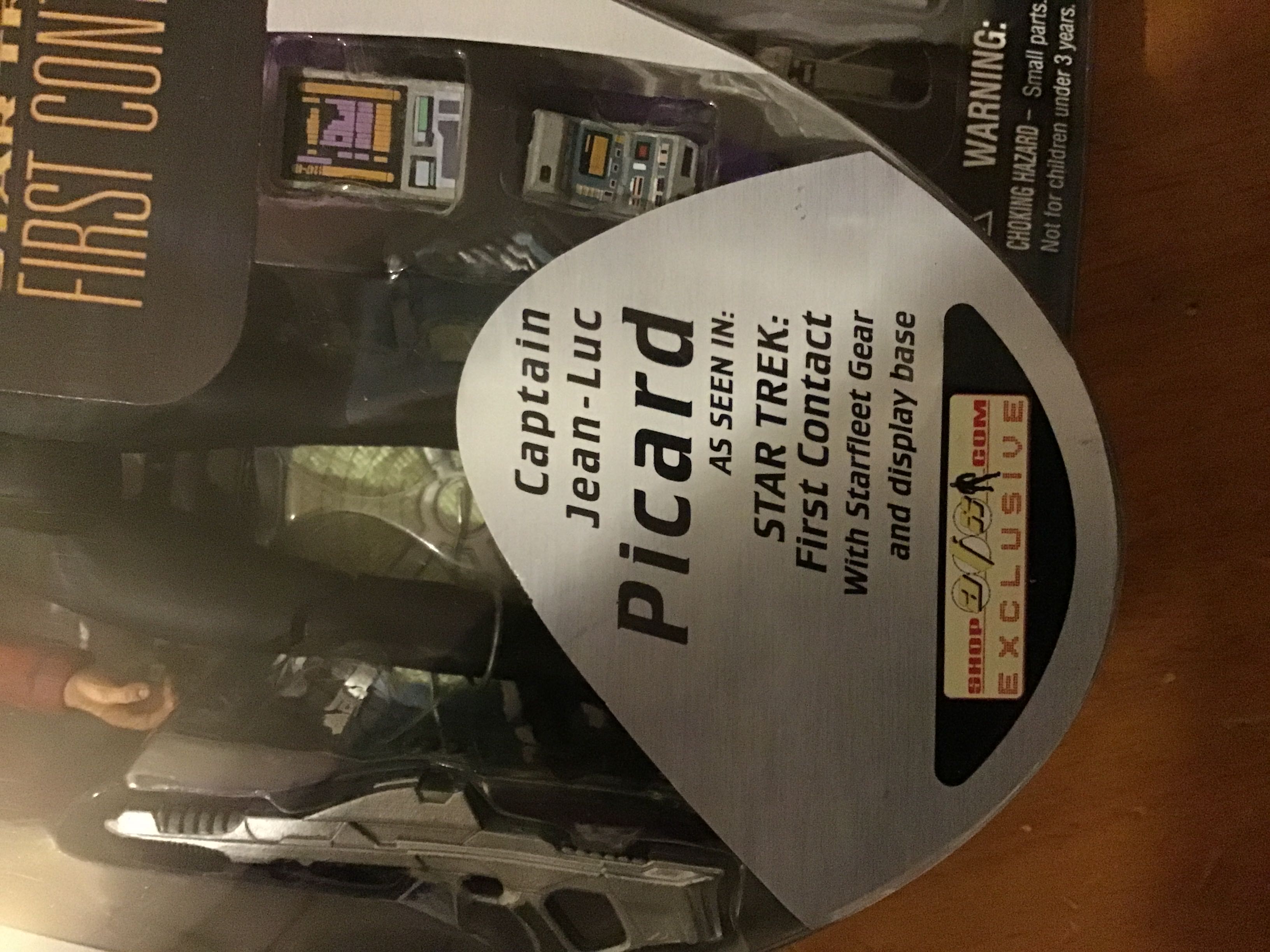 Captain Picard First Contact - Diamond Select (Star Trek) (Star Trek - The Next Generation) action figure collectible [Barcode 699788175309] - Main Image 3