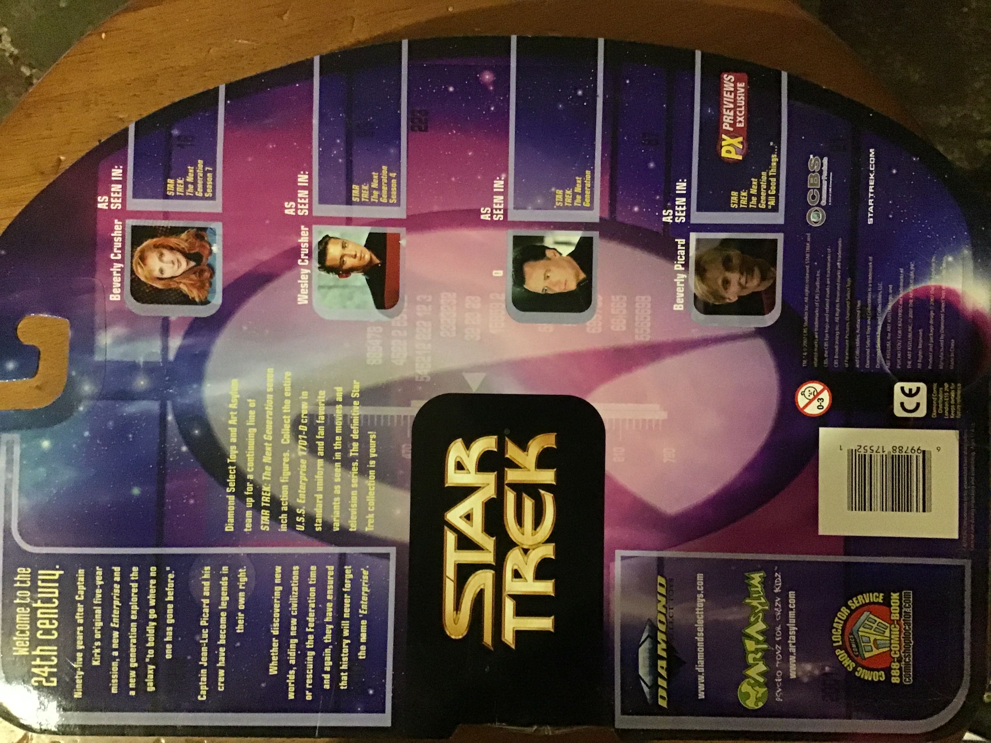 Ensign Wesley Crusher - Star Trek: The Next Generation - Art Asylum / Diamond Select (Star Trek The Next Generation) action figure collectible [Barcode 699788175521] - Main Image 3