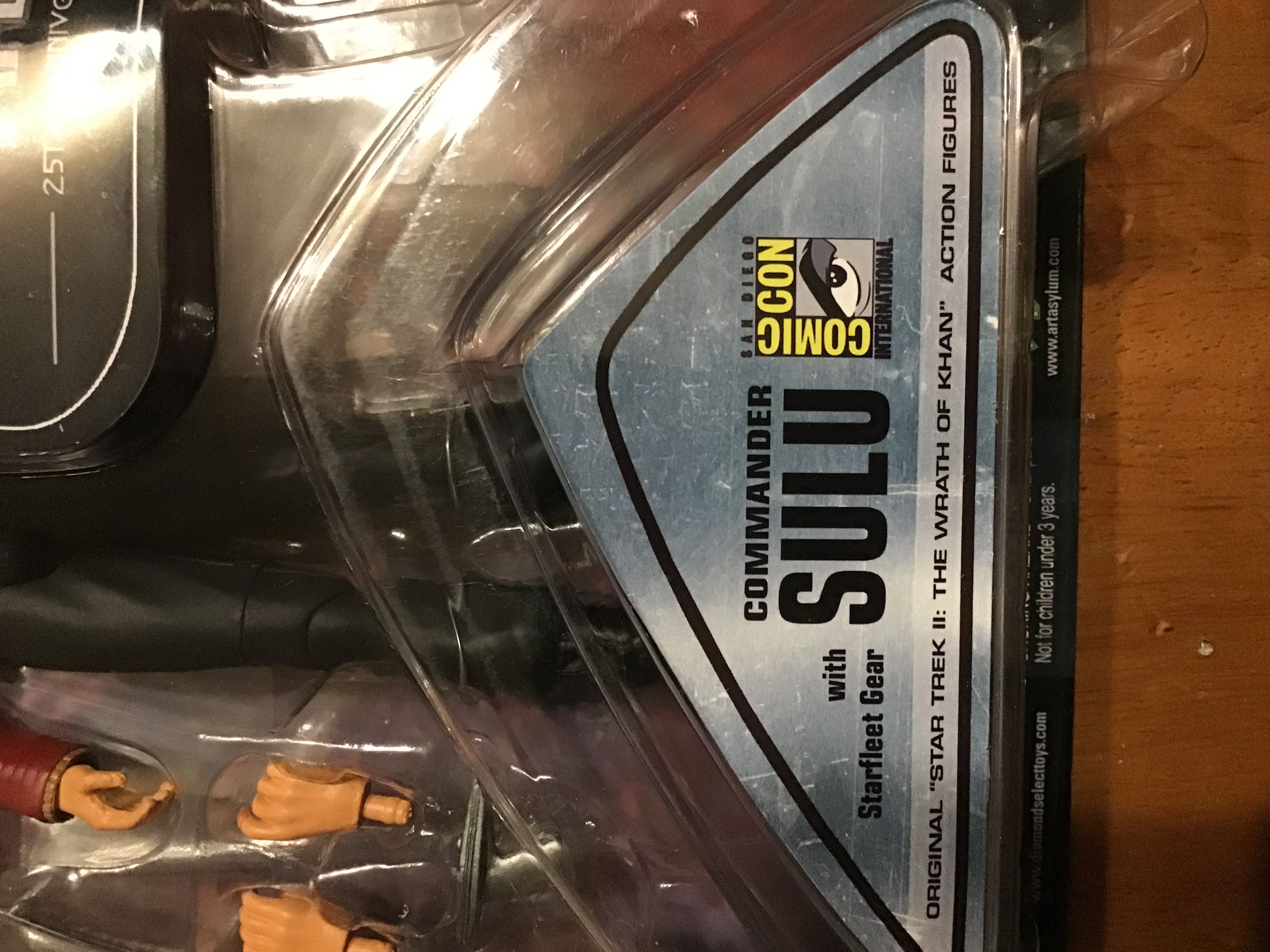 Commander Hikaru Sulu - Art Asylum (Star Trek II The Wrath Of Khan) action figure collectible [Barcode 699788176597] - Main Image 3