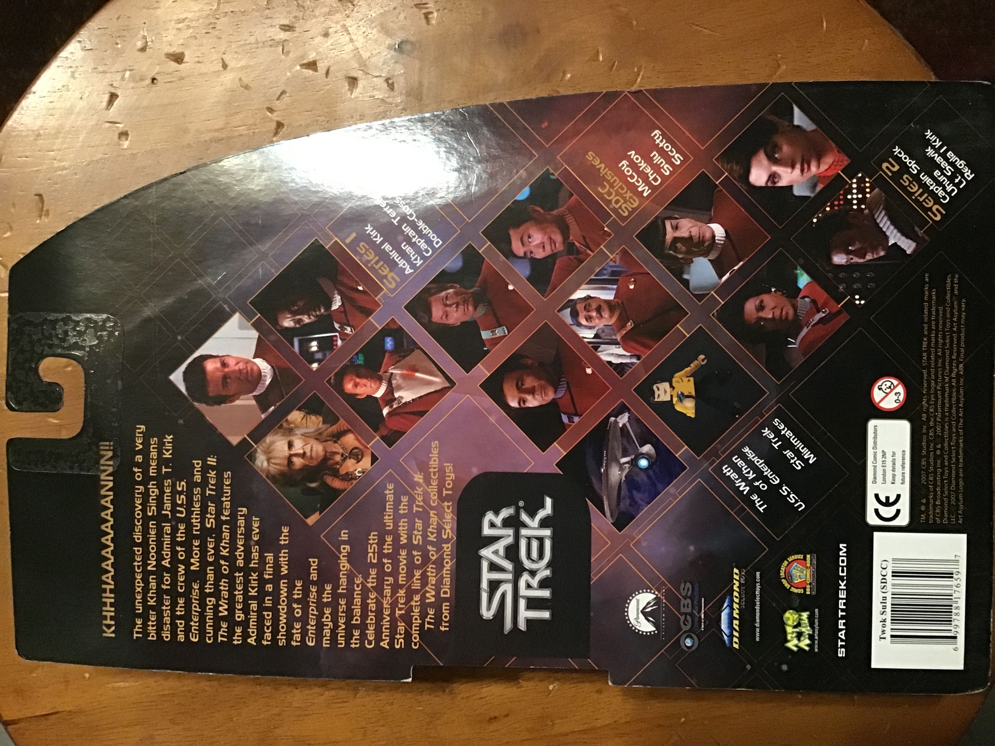 Commander Hikaru Sulu - Art Asylum (Star Trek II The Wrath Of Khan) action figure collectible [Barcode 699788176597] - Main Image 4