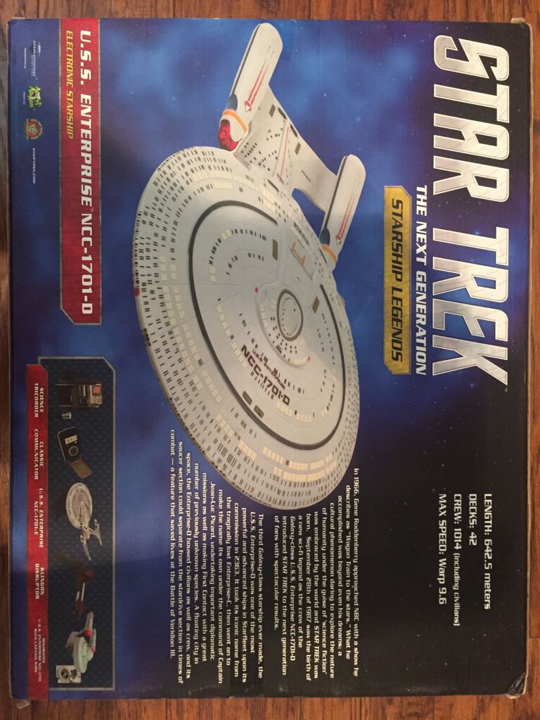 USS Enterprise NCC 1701 D All Good Things - Diamond Select (Star Trek) (Star Trek Starship Legends) action figure collectible [Barcode 699788177594] - Main Image 2