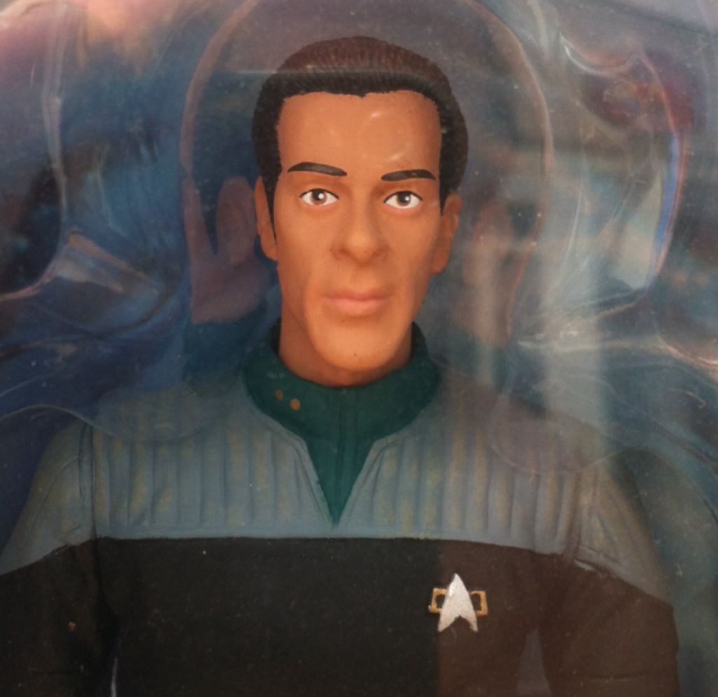 Dr. Julian Bashir - Diamond Select (Star Trek) (Star Trek Deep Space Nine) action figure collectible [Barcode 699788177600] - Main Image 2