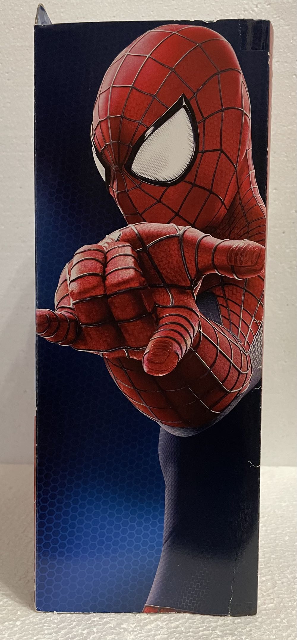 Spider-Man - Diamond Select Toys & Collectibles (Marvel Select) action figure collectible [Barcode 699788179710] - Main Image 3