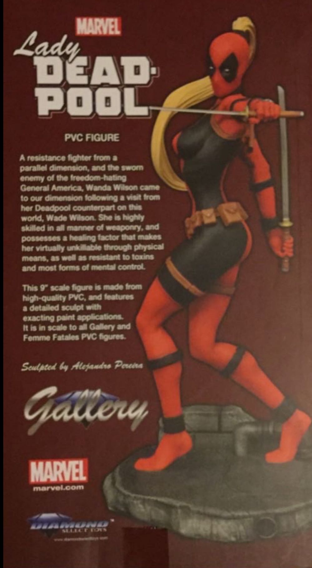 Deadpool - Lady Deadpool - Diamond Select - Diamond Select Gallery (Femme Fatales) action figure collectible [Barcode 699788181607] - Main Image 3