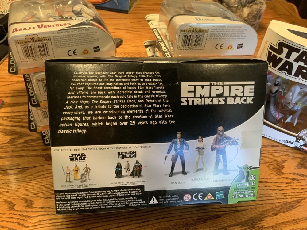 Commemorative Trilogy DVD Collection (ESB) - Hasbro (Walmart Exclusive) action figure collectible [Barcode 653569010852] - Main Image 2