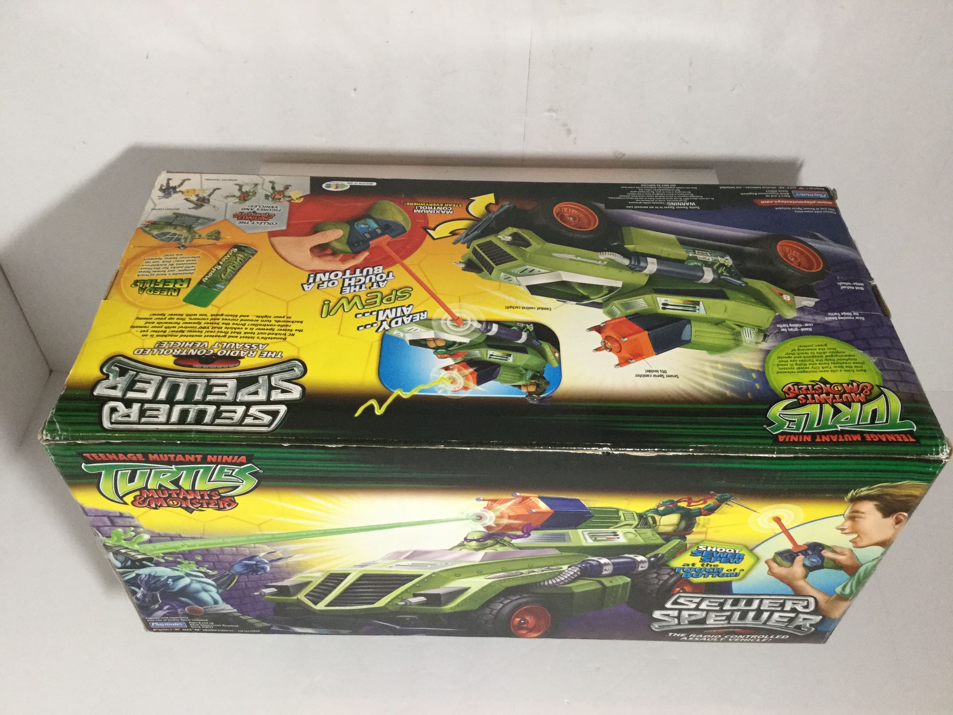 Sewer Spewer Radio controlled assault vehicle - Playmates (Radio controlled assault vehicle) action figure collectible [Barcode 043377545774] - Main Image 2