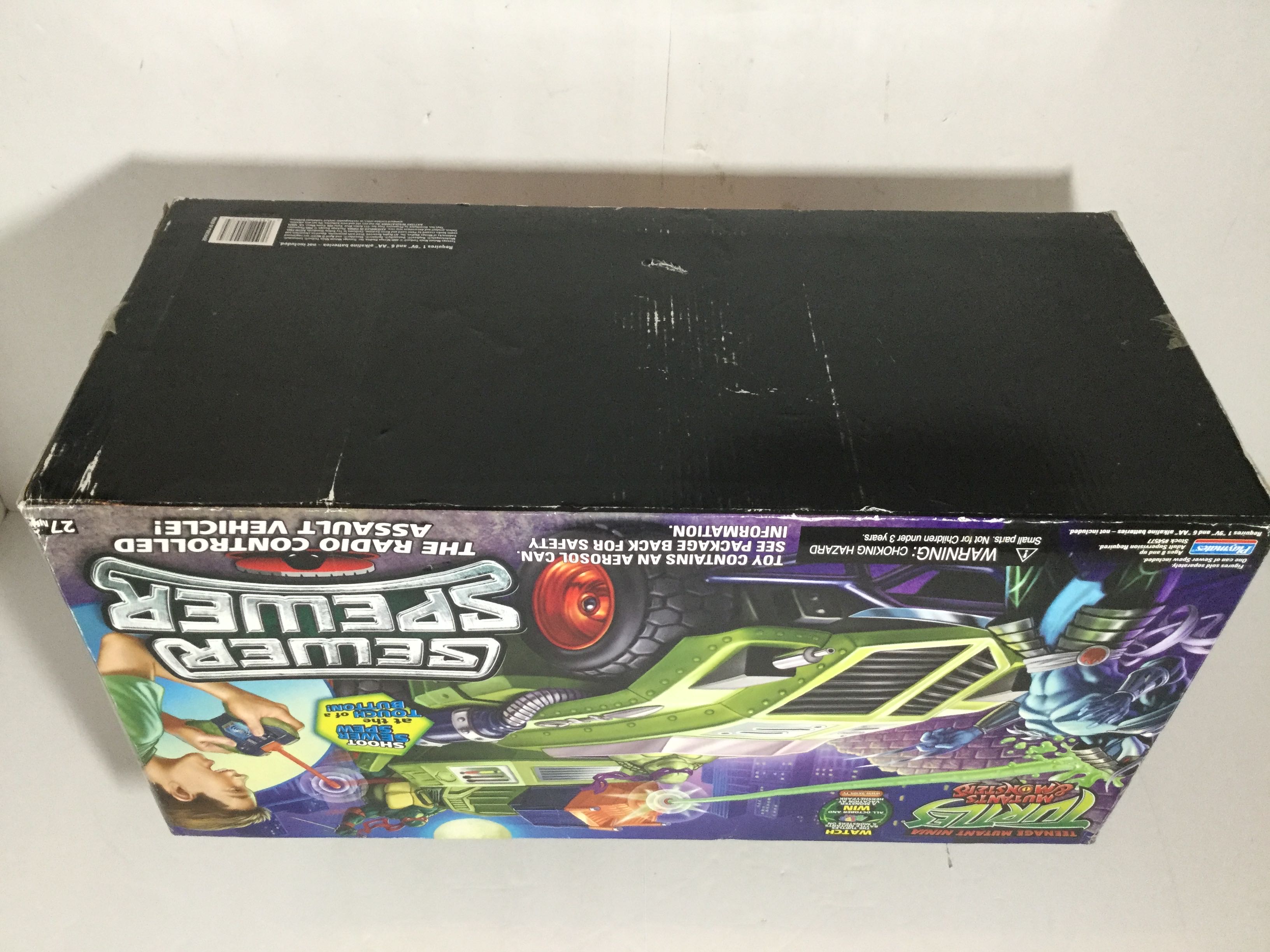 Sewer Spewer Radio controlled assault vehicle - Playmates (Radio controlled assault vehicle) action figure collectible [Barcode 043377545774] - Main Image 3