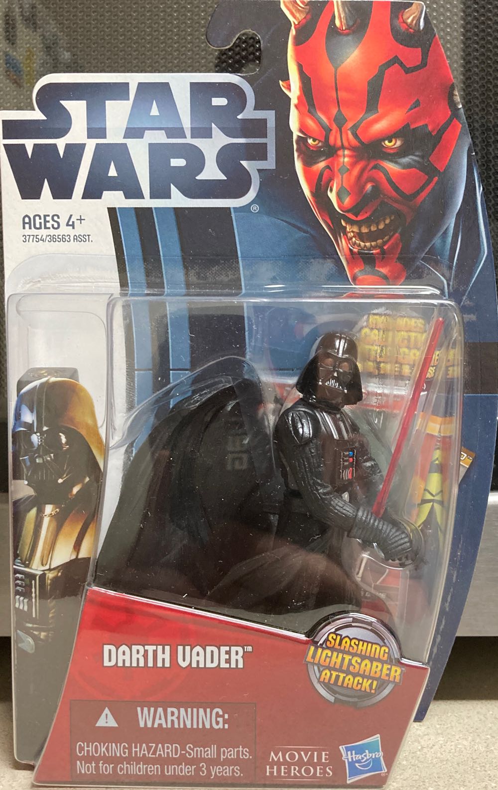 Diamond Select Toys DC Gallery Batman The Dark Knight Joker PVC Figure