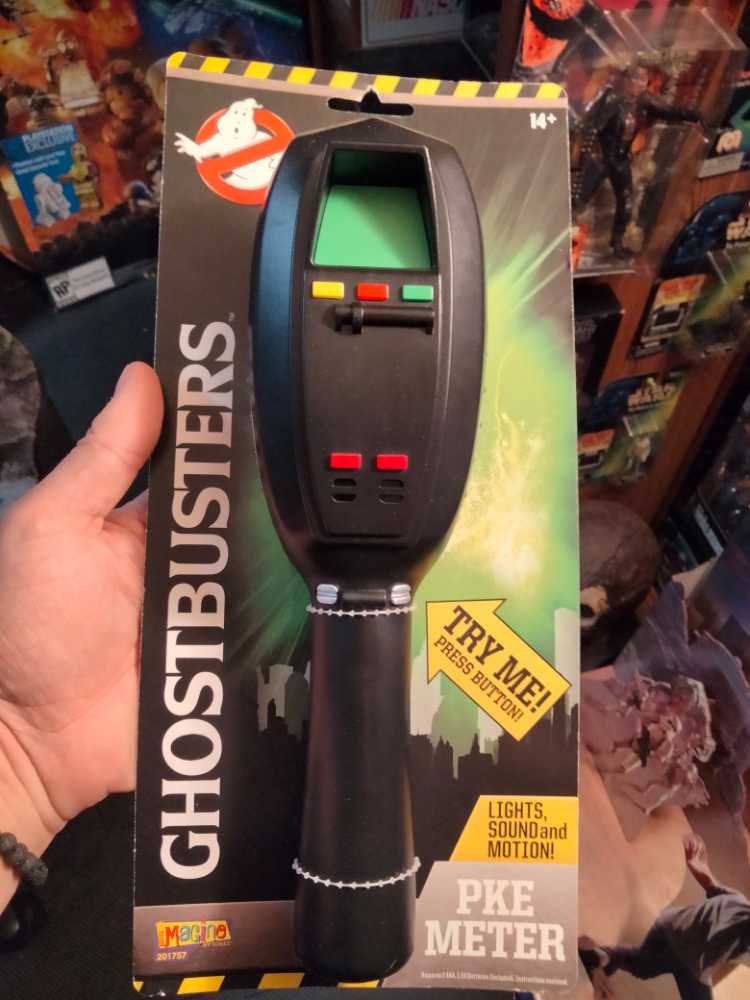 PKE Meter - Rubies (Ghostbusters) action figure collectible [Barcode 082686211963] - Main Image 2
