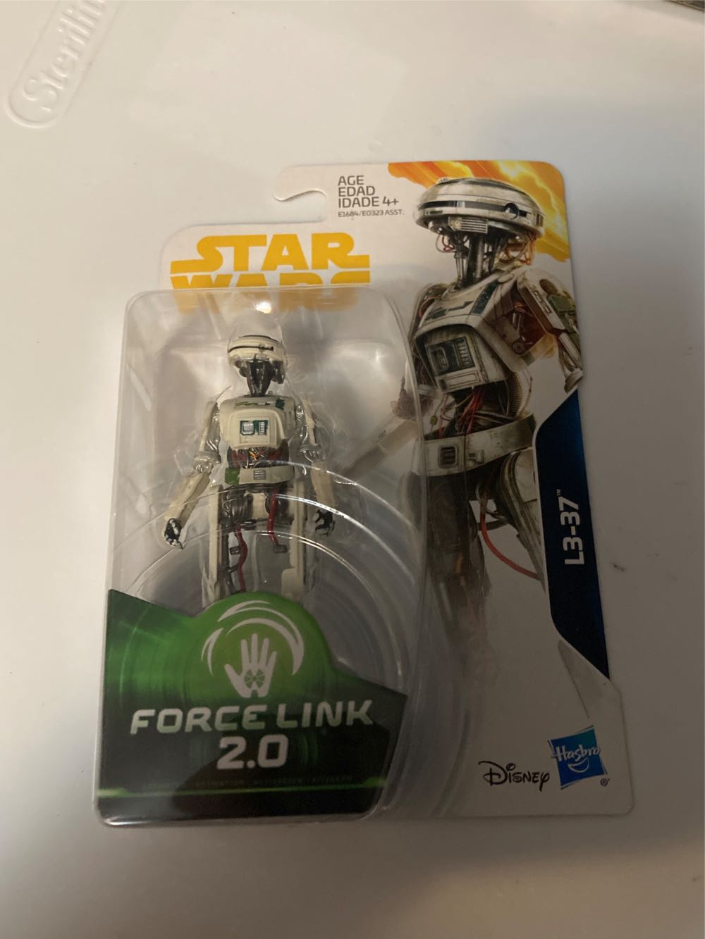 L3-37 - Hasbro (Star Wars - Solo) action figure collectible [Barcode 630509702824] - Main Image 4