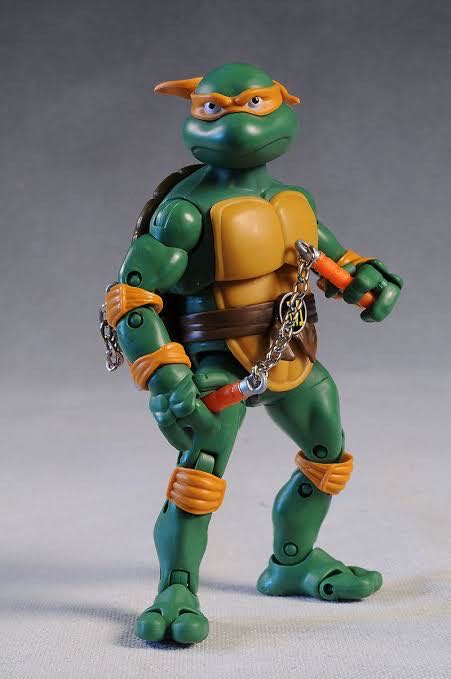 Playmates TMNT Classic Collection: 4 Michelangelo - Playmates (Teenage Mutant Ninja Turtles) action figure collectible - Main Image 4