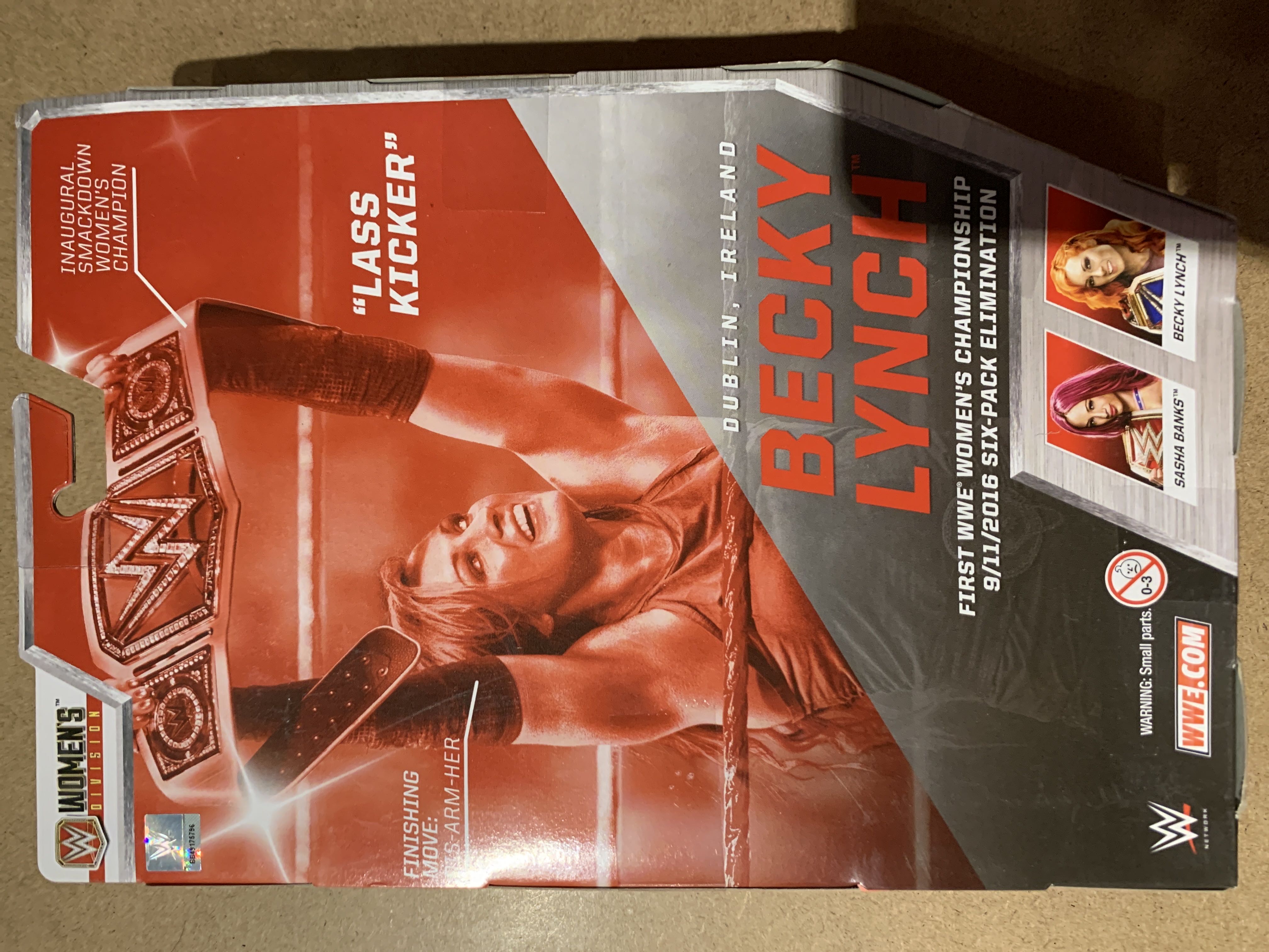 WWE Becky Lynch - Mattel (WWE) action figure collectible [Barcode 887961591170] - Main Image 2