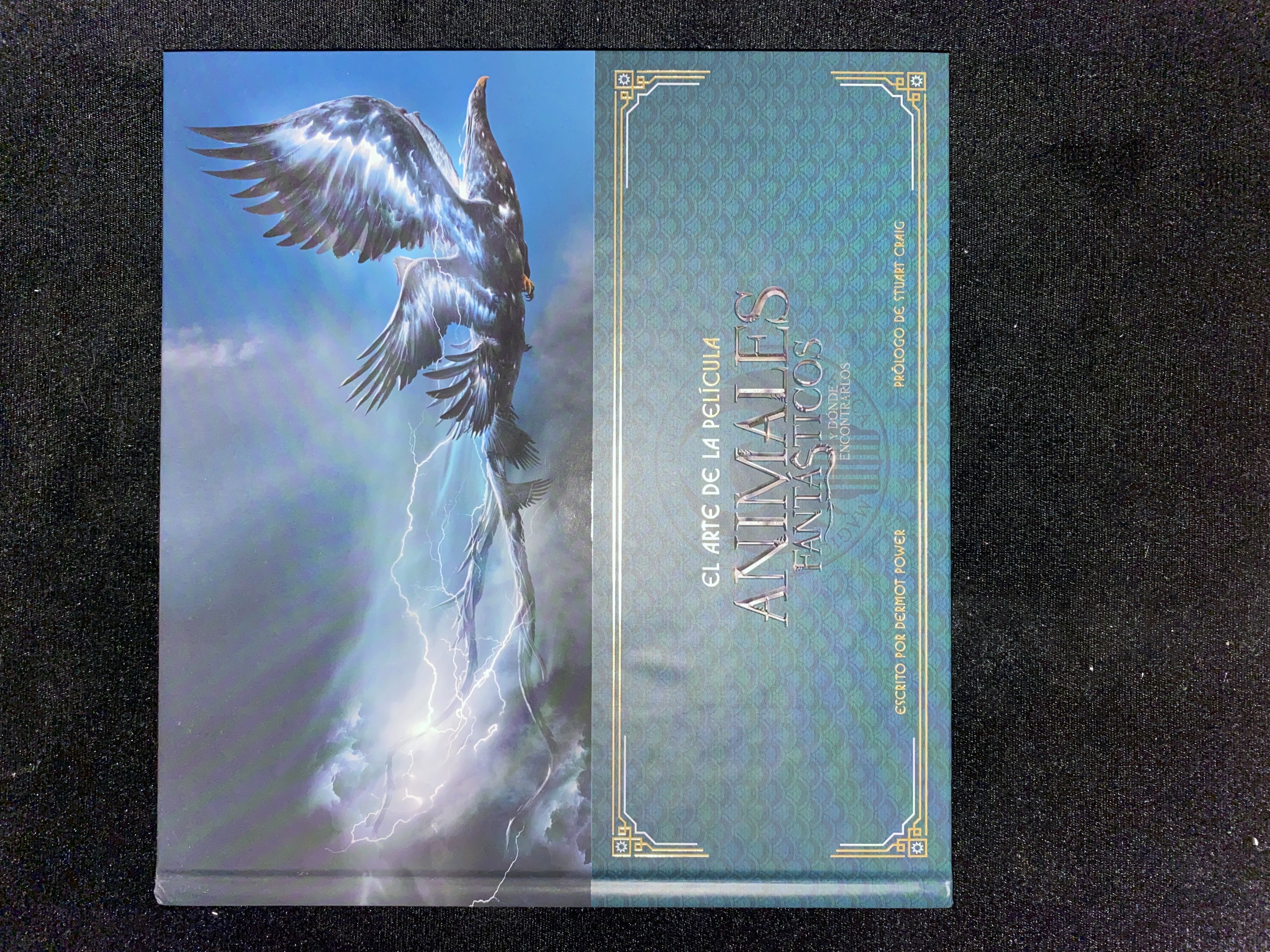 Libro Animales Fantásticos, El Arte De La Película  action figure collectible - Main Image 1