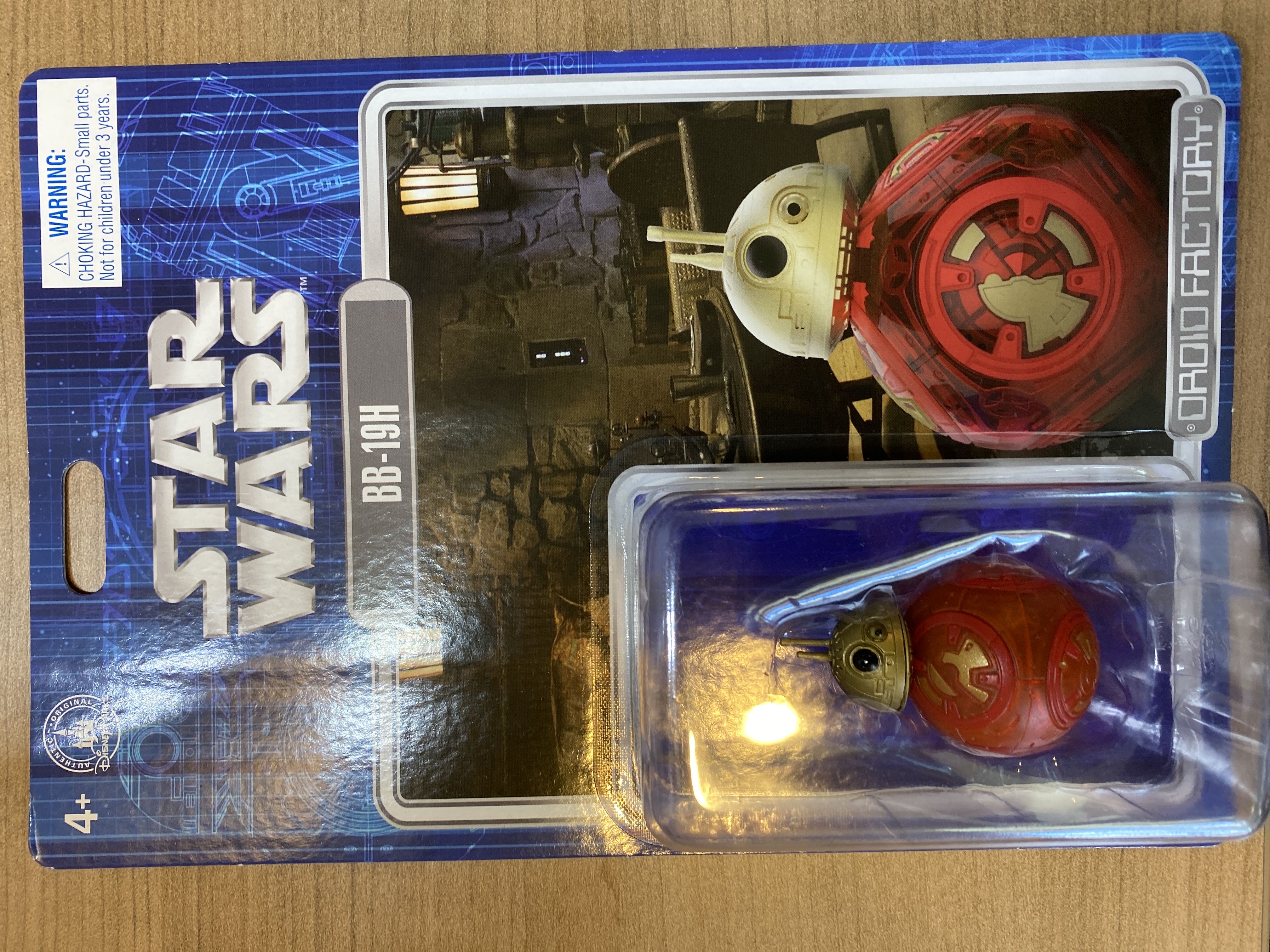 BB-19H - Hasbro (Disney Droid Factory) action figure collectible [Barcode 400034651122] - Main Image 1