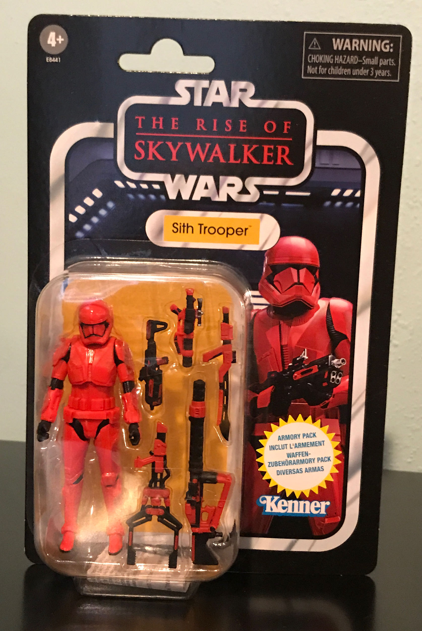 Sith Trooper - VC162A - Hasbro (Star Wars - Vintage Collection) action figure collectible [Barcode 630509895359] - Main Image 3