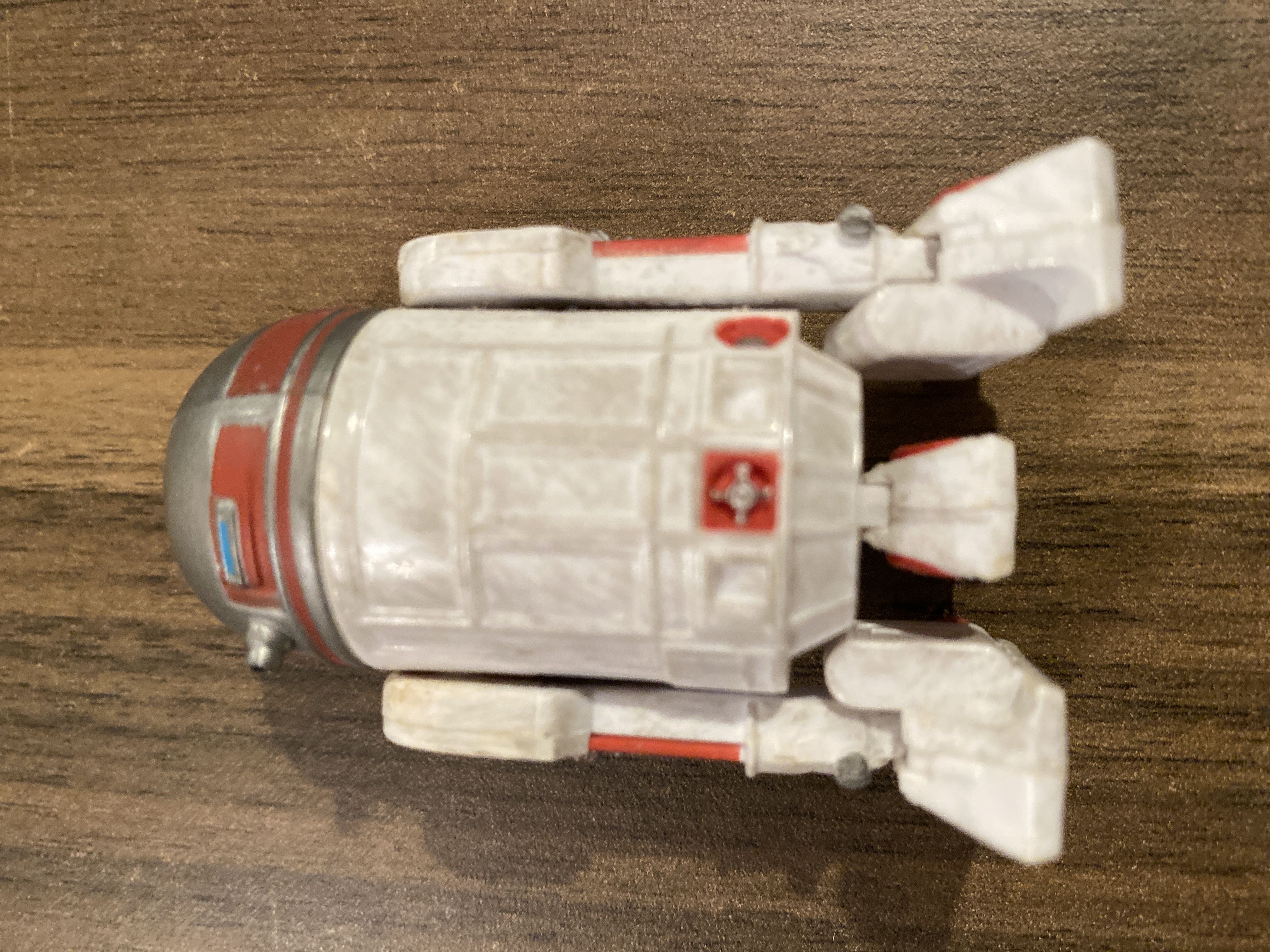 R4-P17 - Hasbro (Star Wars Revenge of the Sith) action figure collectible - Main Image 2