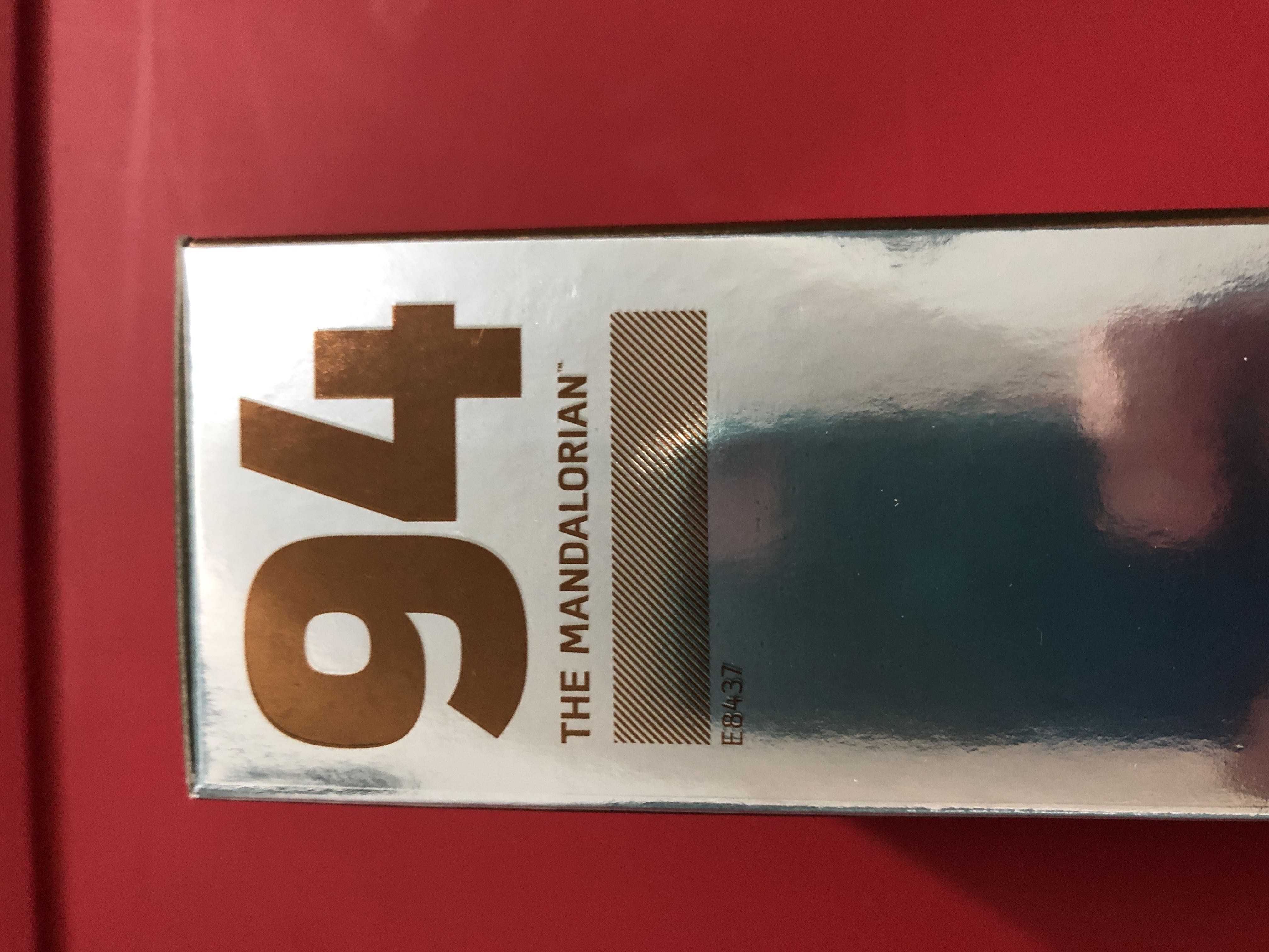 Mandalorian Carbonized - Disney / Hasbro (Star Wars - The Mandalorian) action figure collectible - Main Image 2