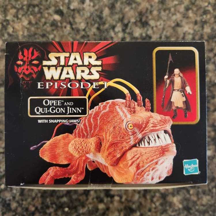 Opee And Qui-Gon Jinn - Hasbro (Creature) action figure collectible [Barcode 076281840963] - Main Image 4