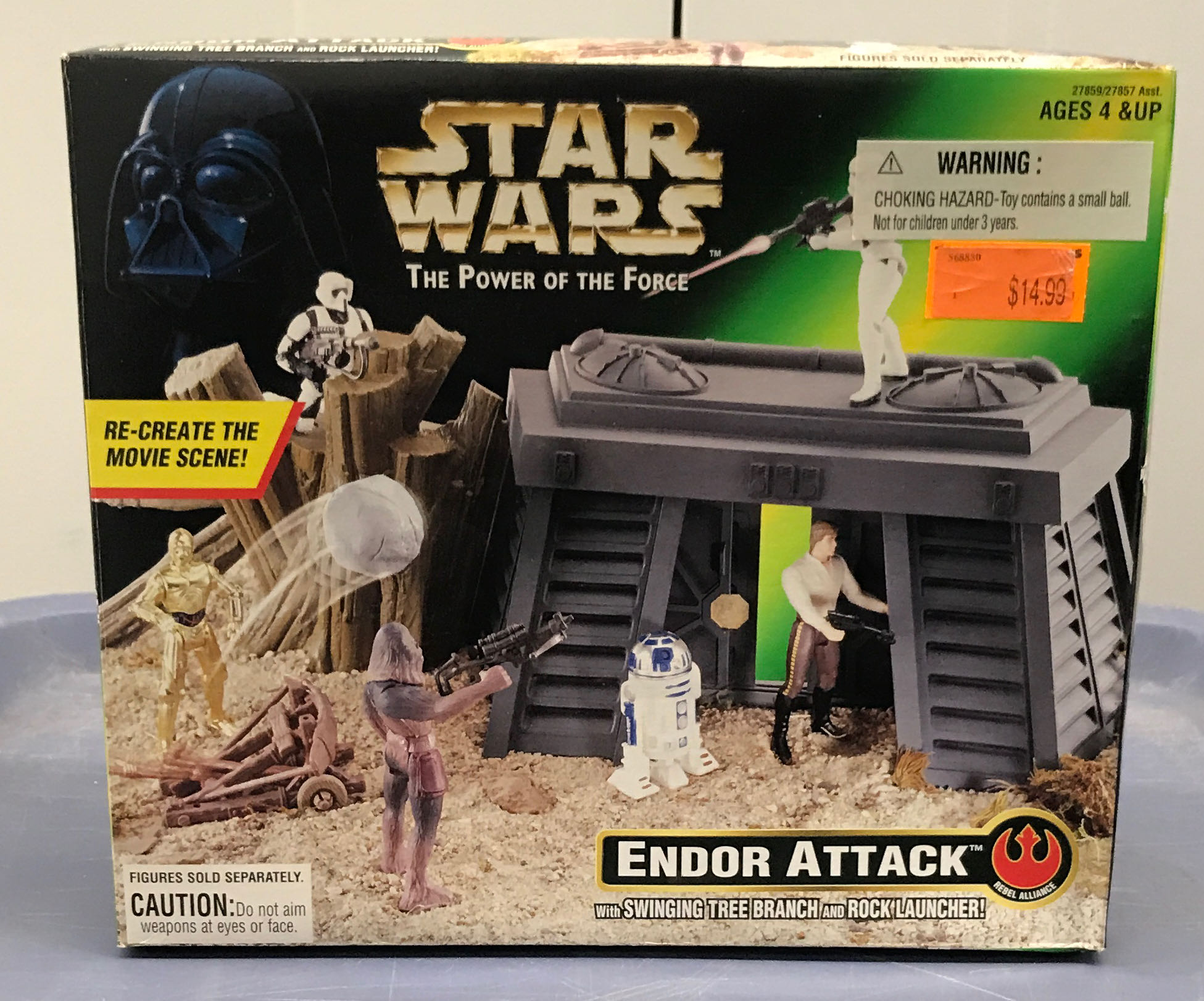 Endor Attack w/ Swinging Tree Branch & Rock Launcher! - Kenner (Star Wars: The Power of the Force) action figure collectible [Barcode 076281278599] - Main Image 2