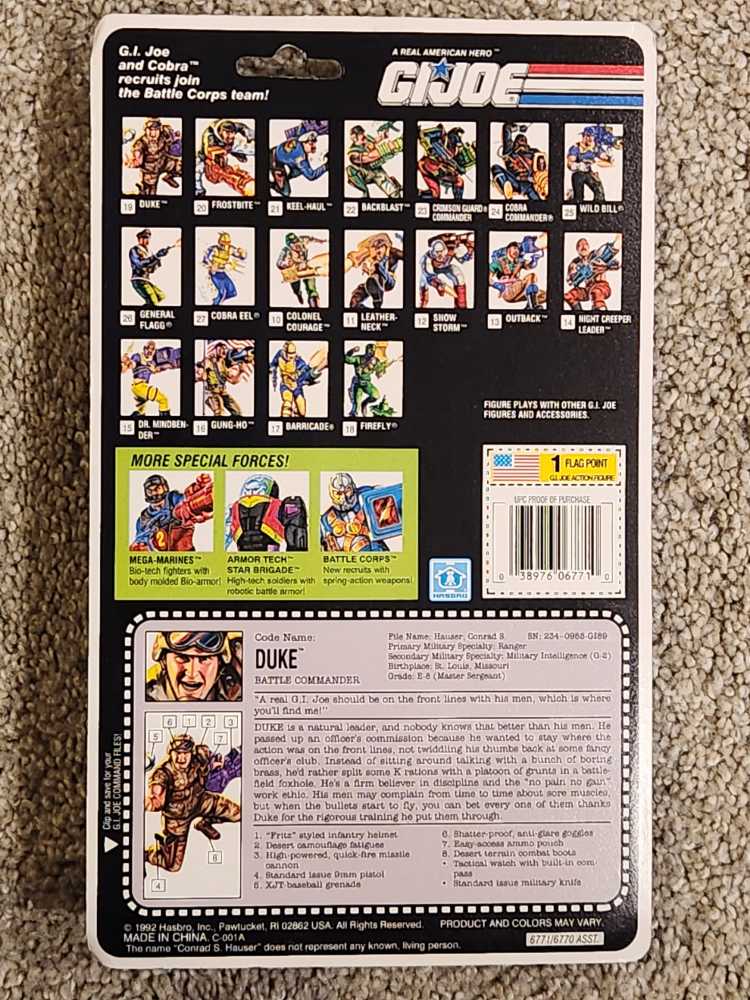 Duke [v4] - Hasbro (G.I. Joe: A Real American Hero: Battle Corps) action figure collectible [Barcode 038976067710] - Main Image 2
