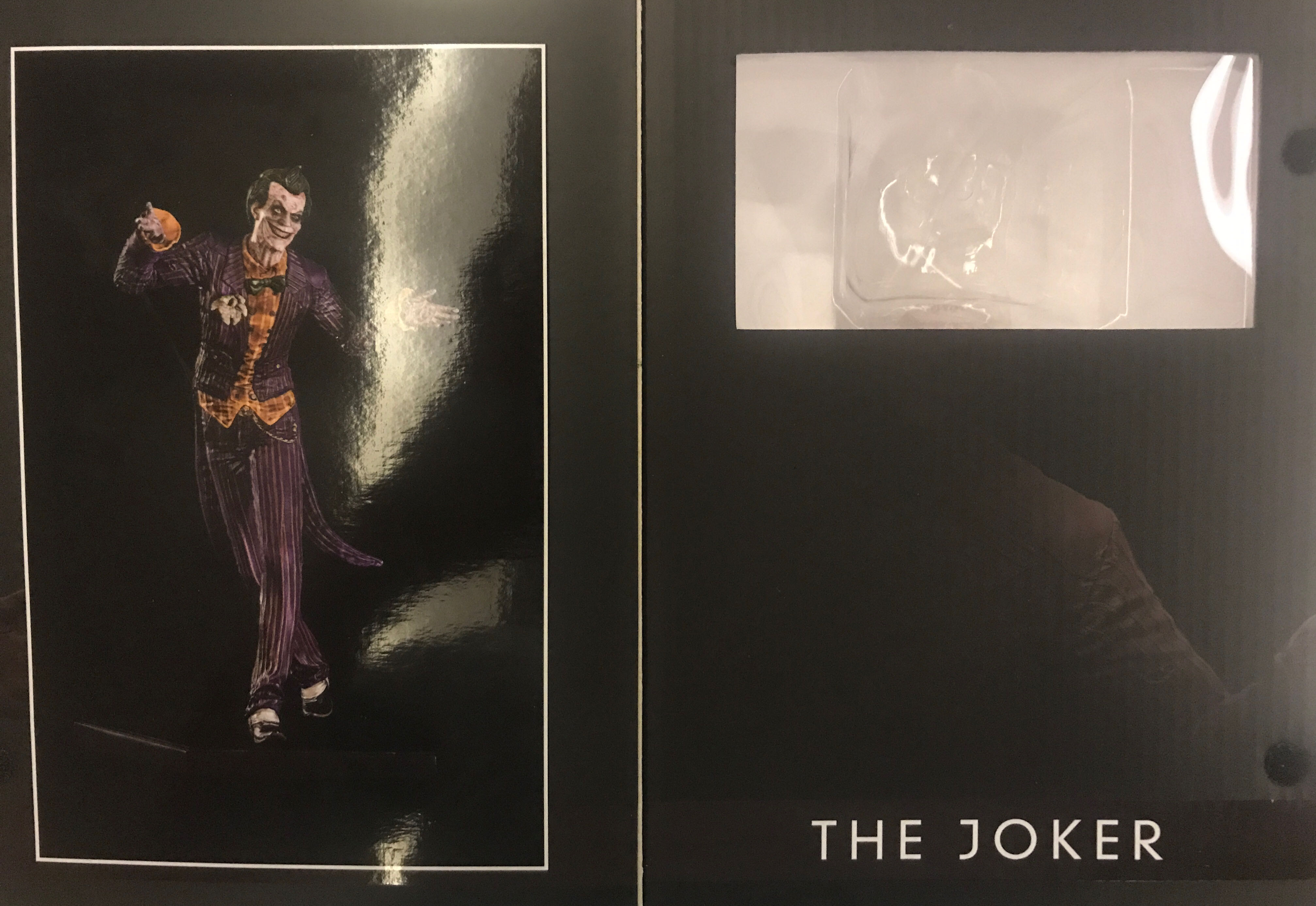 The Joker Arkham City Art Scale 1/10 - Iron Studios (Batman Arkham Knight) action figure collectible [Barcode 7898590079920] - Main Image 2