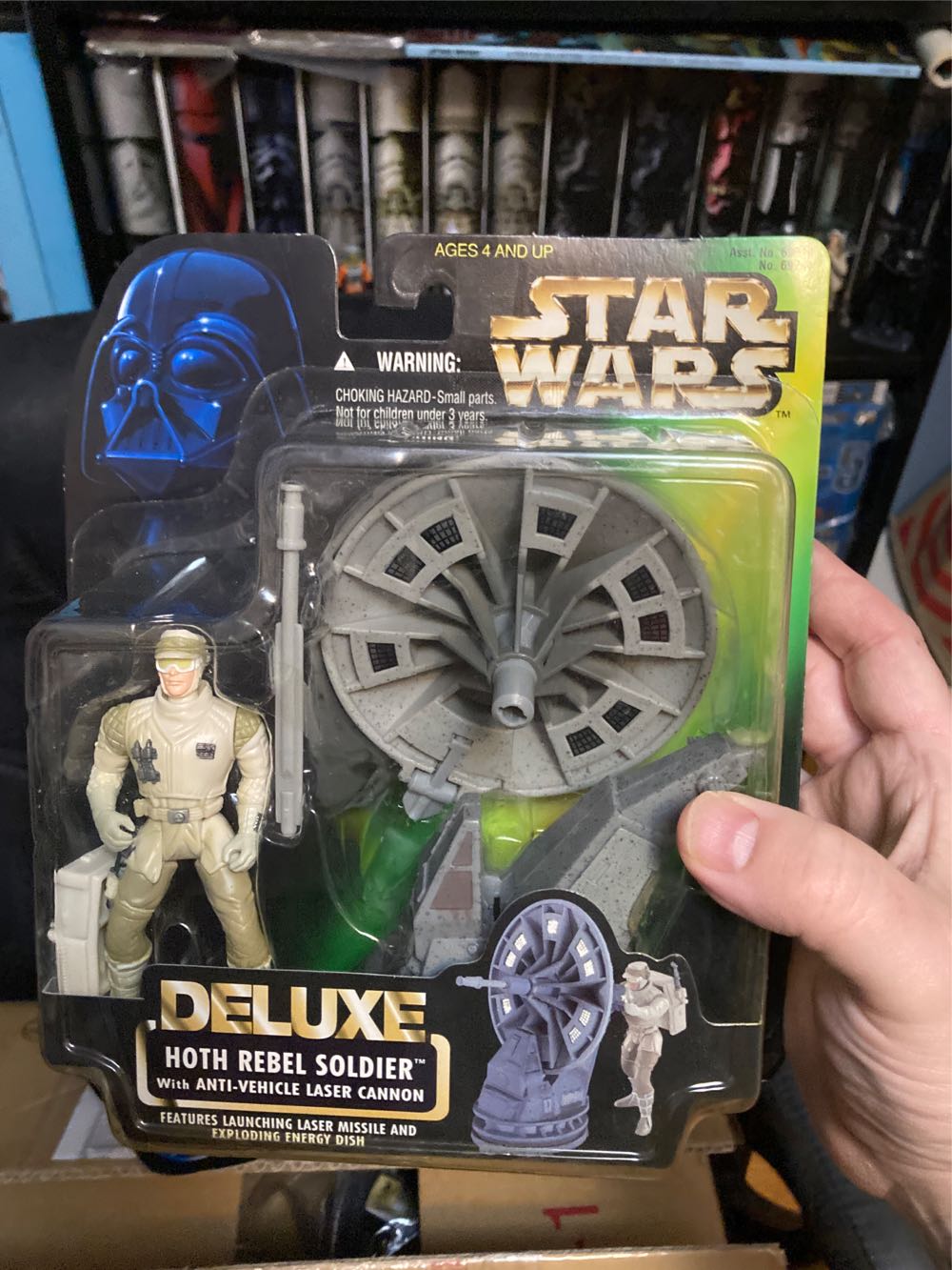 Hoth Rebel Soldier w/ Anti-Vehicle Laser Cannon - Hasbro (Star Wars: Episode V - The Empire Strikes Back) action figure collectible [Barcode 076281697444] - Main Image 3