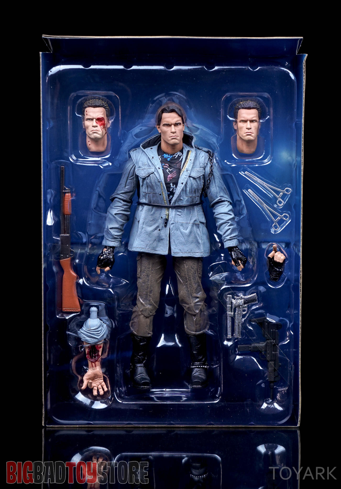Terminator, The - Neca (The Terminator) action figure collectible [Barcode 634482021279] - Main Image 4