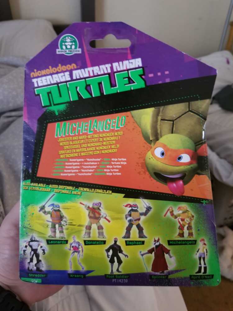 Teenage Mutant Ninja Turtles Raphael - Playmates Toys (TMNT) action figure collectible [Barcode 8001444453447] - Main Image 2