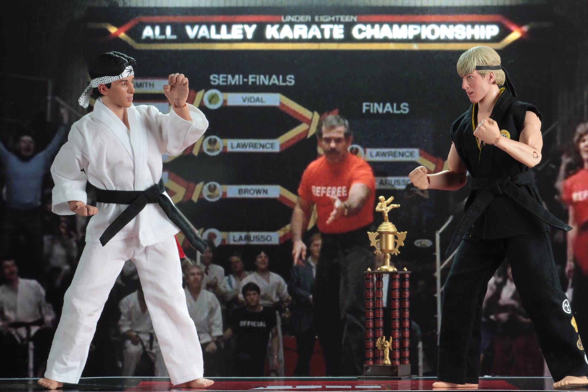 Johnny Lawrence vs. Daniel Larusso - NECA The Karate Kid (The Karate Kid) action figure collectible - Main Image 2