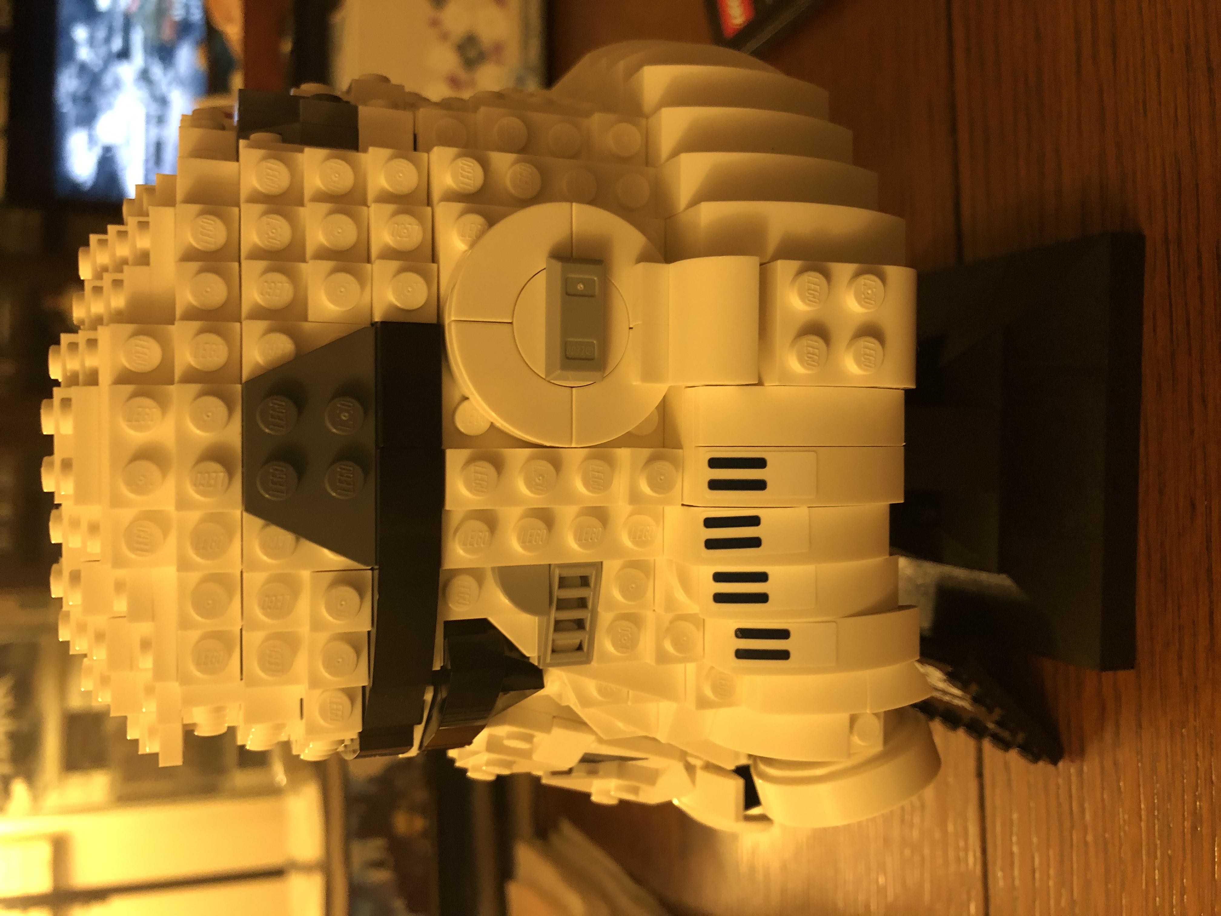 Z Lego Stormtrooper Bust - Lego Star Wars (Star Wars Episode IV A New Hope) action figure collectible - Main Image 2