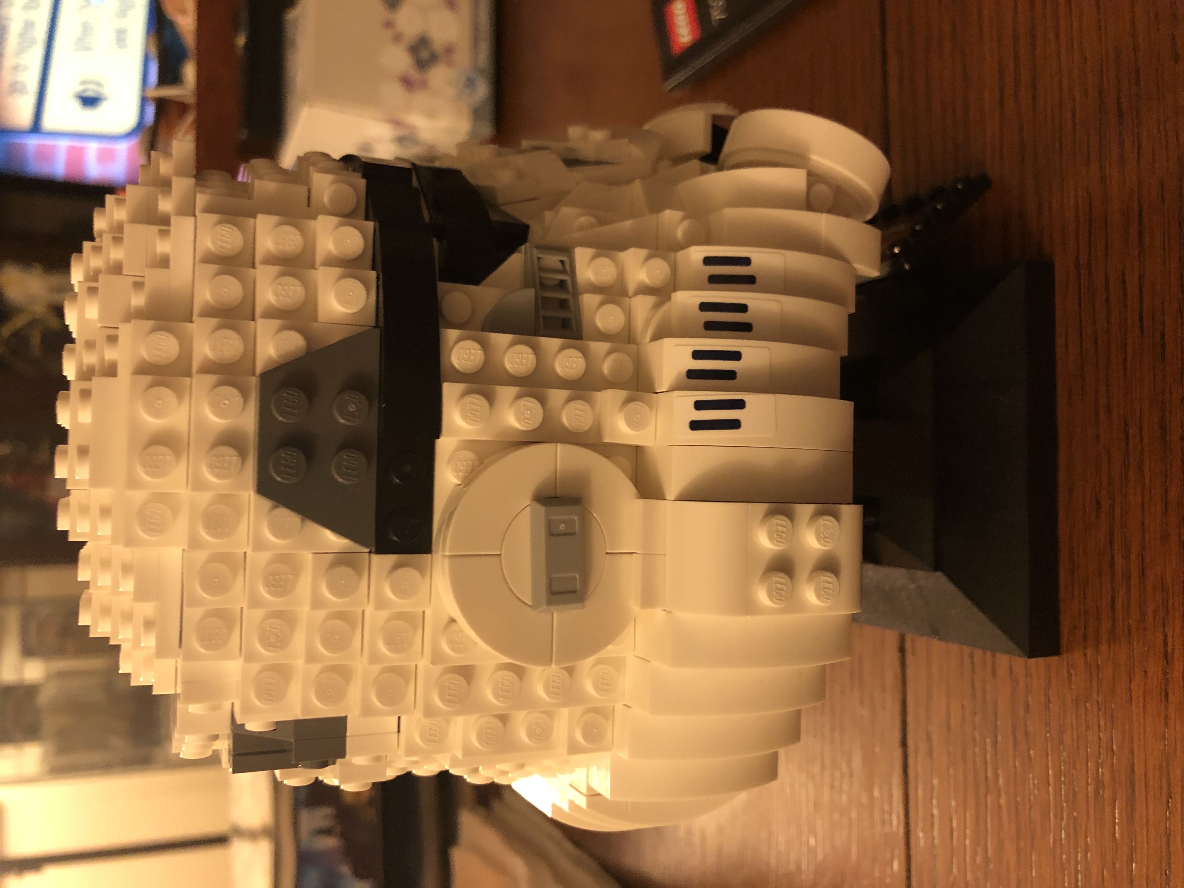 Z Lego Stormtrooper Bust - Lego Star Wars (Star Wars Episode IV A New Hope) action figure collectible - Main Image 4